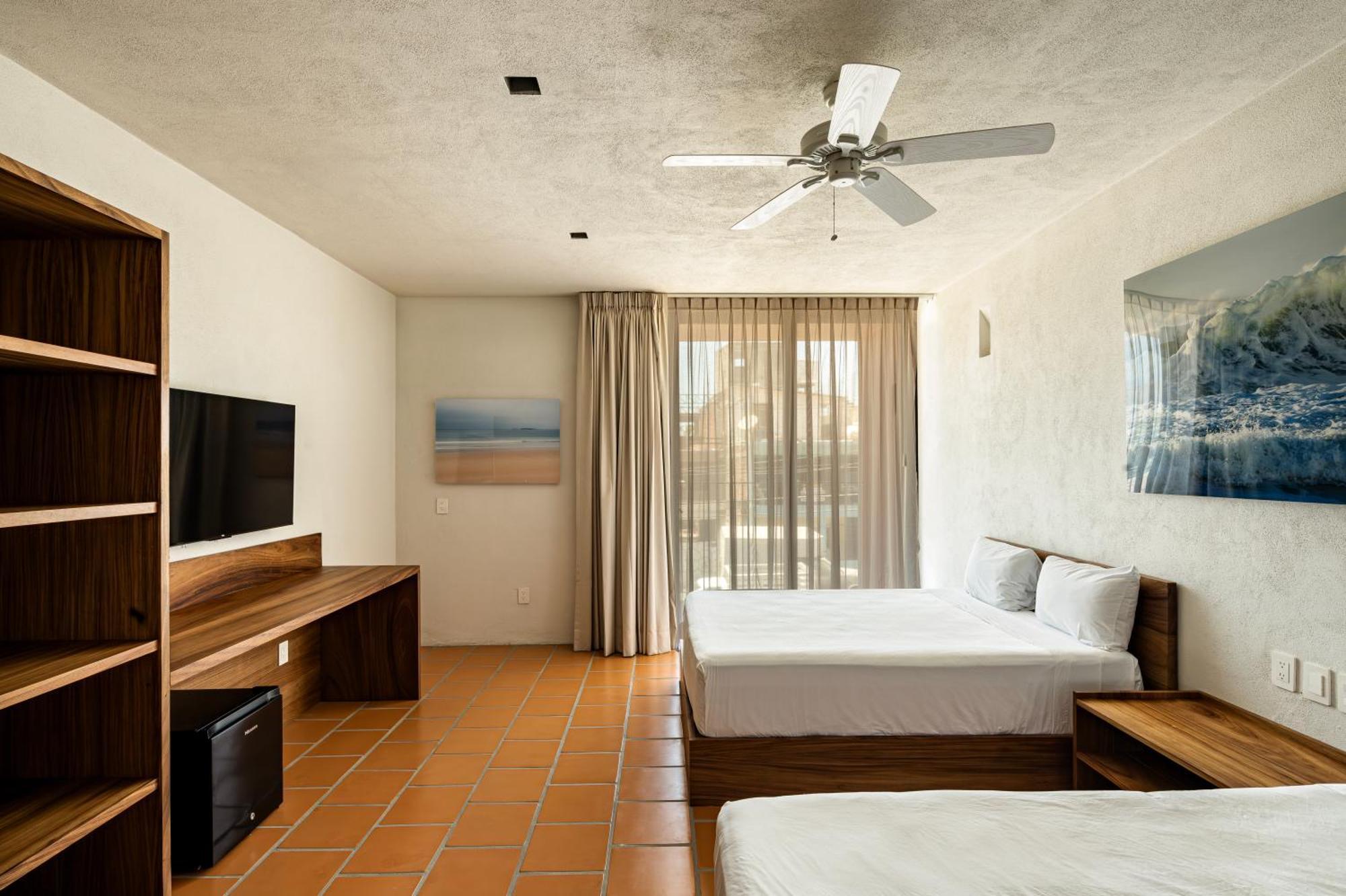 Hotel Aurelia San Patricio Melaque Exterior photo