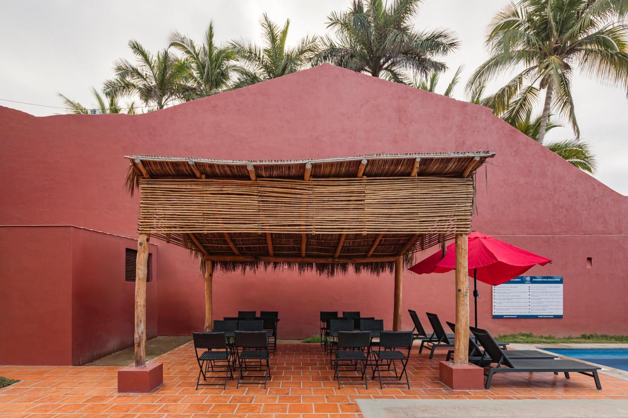 Hotel Aurelia San Patricio Melaque Exterior photo
